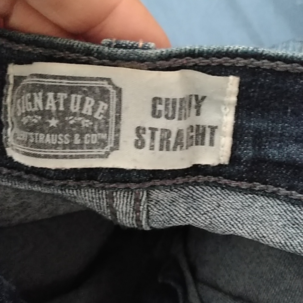 Jeans - Picture 2 of 3